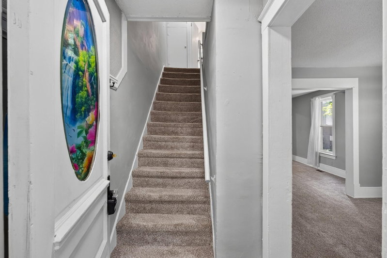 1094 Kent Street - Photo 5