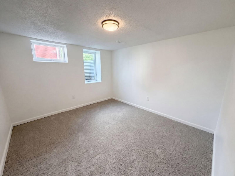 6180 6th Street NE - Photo 12