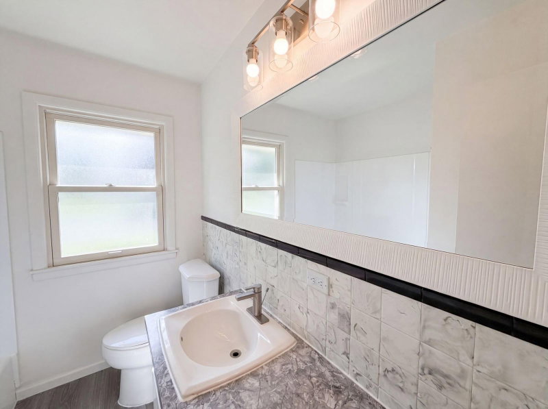 6180 6th Street NE - Photo 13