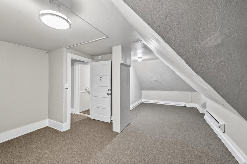 812 7th Street SE - Photo 25