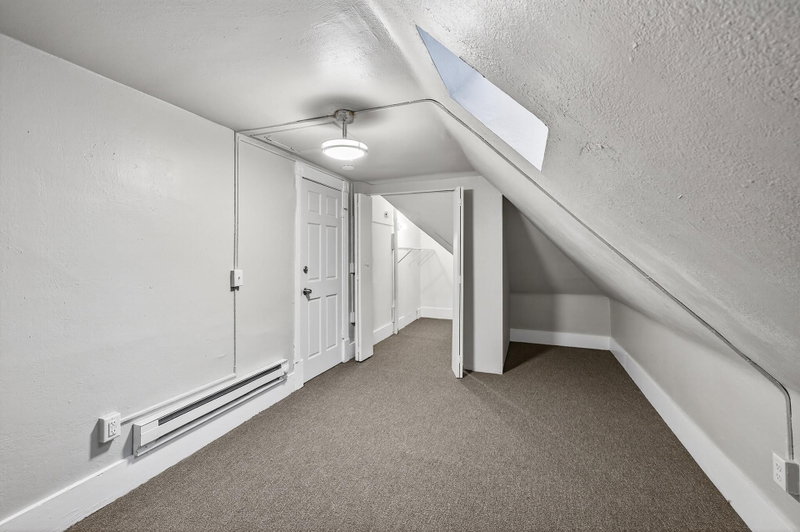 812 7th Street SE - Photo 29