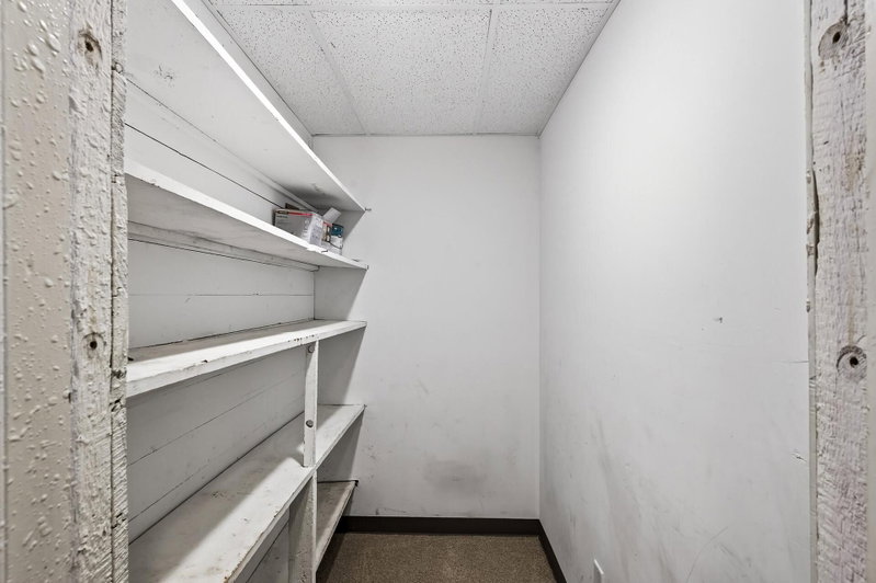 812 7th Street SE - Photo 46
