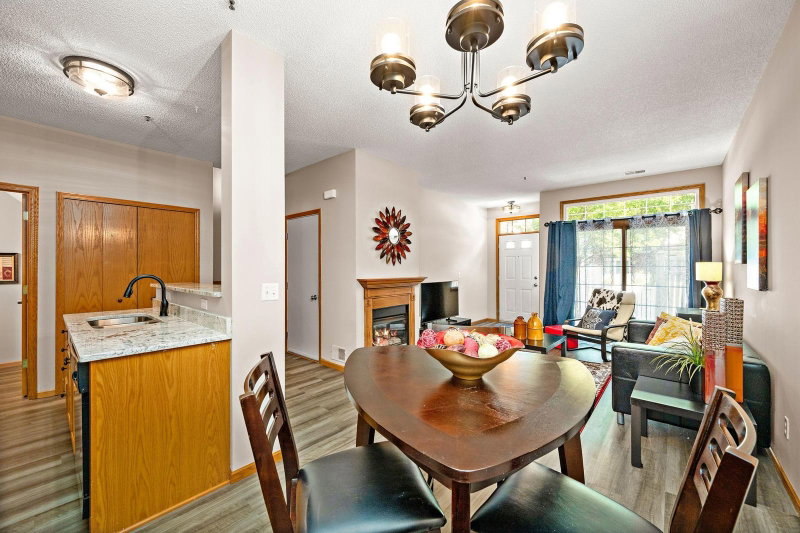 8581 Cortland Road - Photo 13