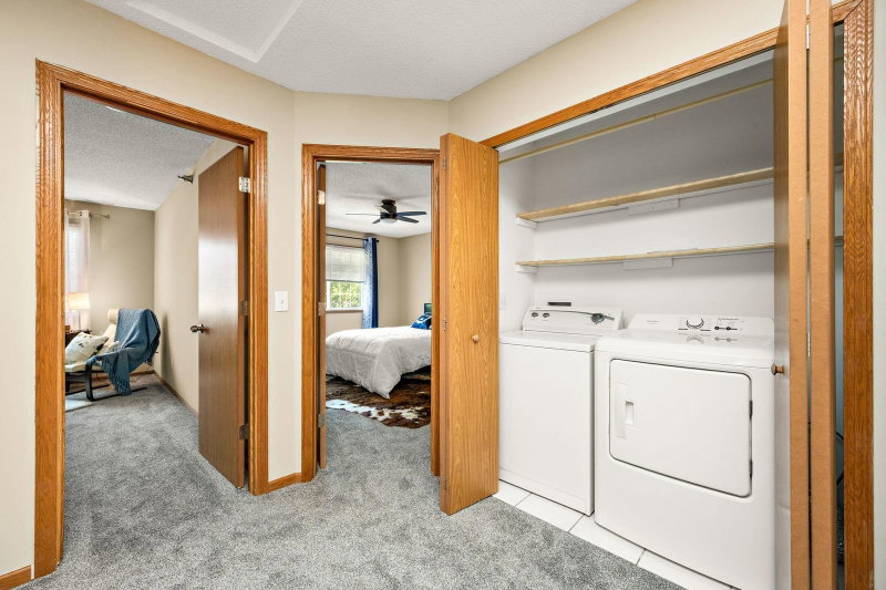 8581 Cortland Road - Photo 22