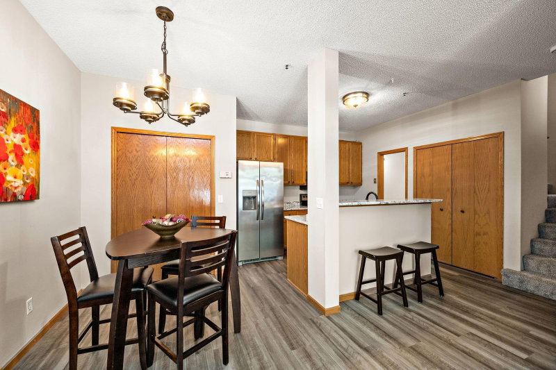 8581 Cortland Road - Photo 9
