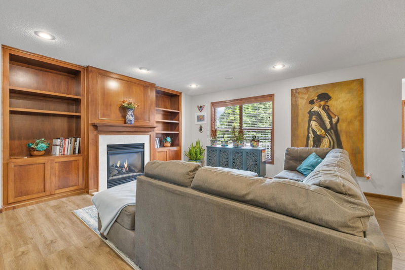 15221 Stonewood Terrace - Photo 8