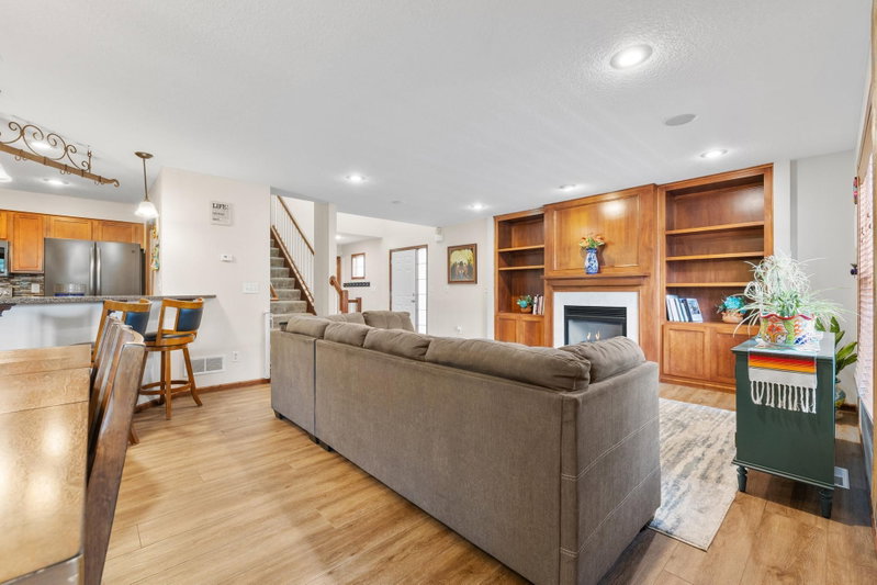 15221 Stonewood Terrace - Photo 9