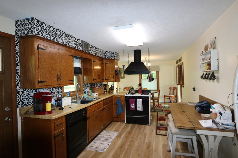 345 Walnut Lane - Photo 6