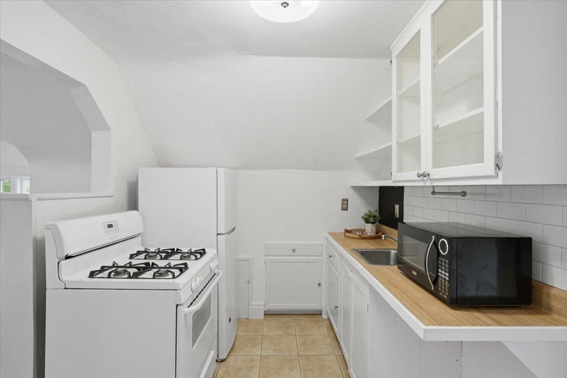 1070 Bradley Street - Photo 31