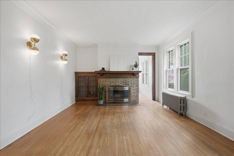 1070 Bradley Street - Photo 10
