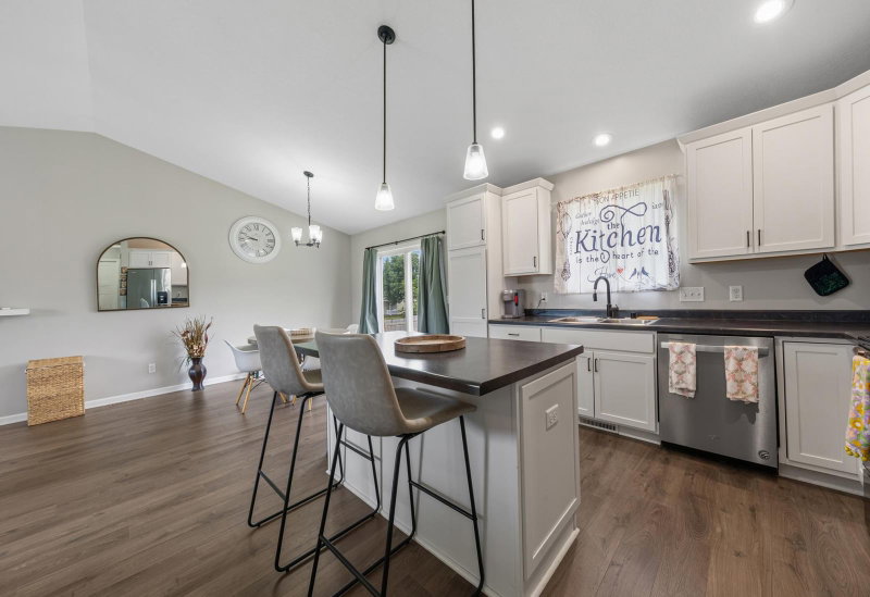 310 Autumn Hills Place NE - Photo 14
