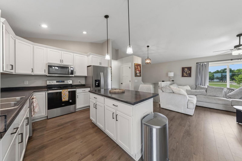 310 Autumn Hills Place NE - Photo 17