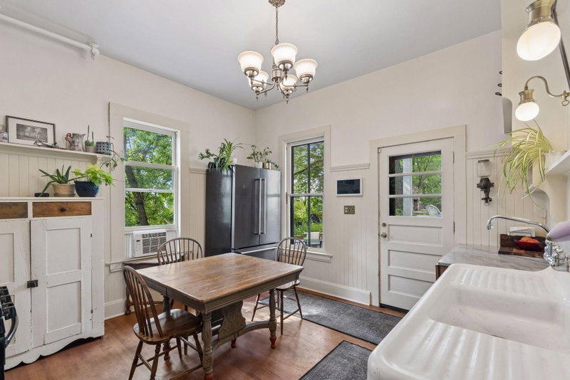 223 Walnut Street - Photo 38