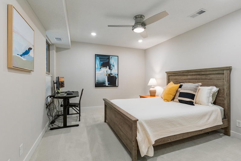 6328 Barrie Road #3K - Photo 10