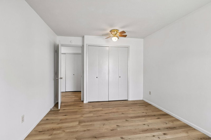 911 7th Street S #3 - Photo 14