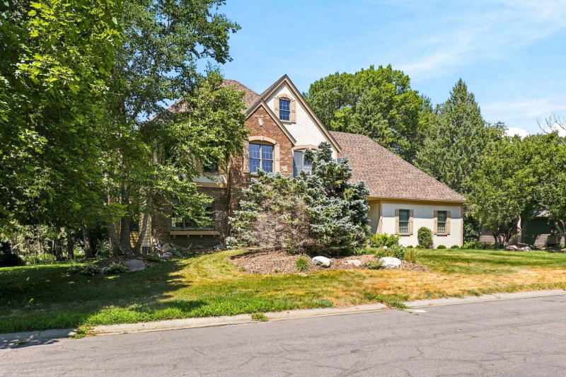 4819 137th Street W - Photo 2