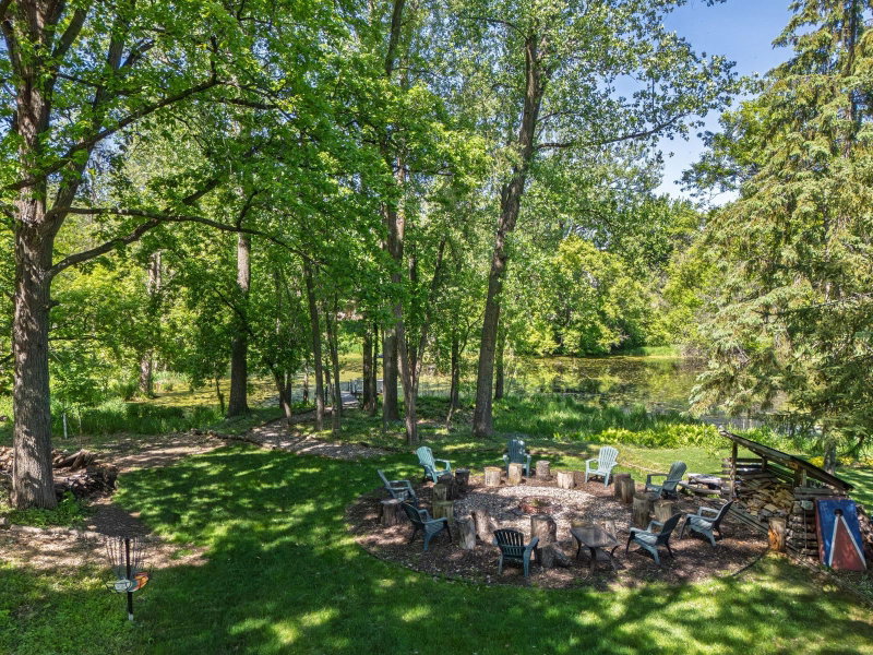 2840 Mayflower Avenue - Photo 36