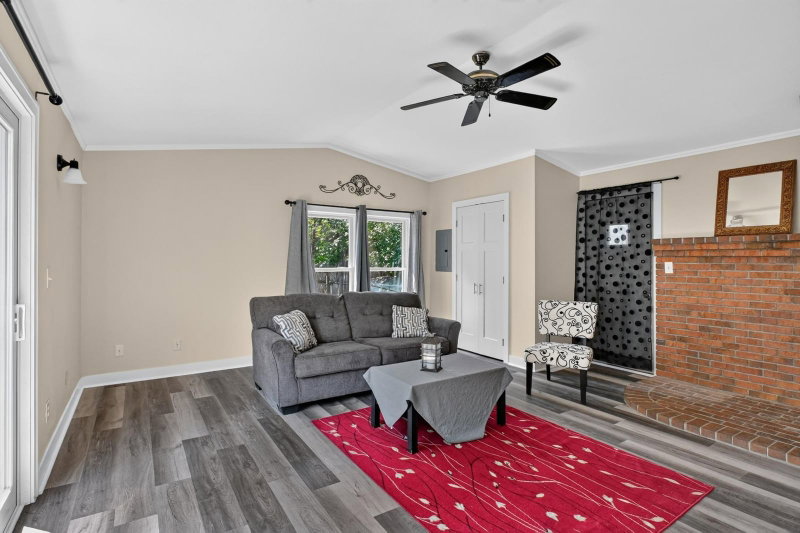 1408 Elm Street - Photo 16