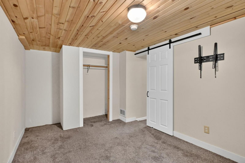 1408 Elm Street - Photo 31