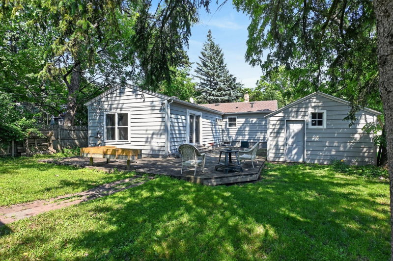 1408 Elm Street - Photo 47