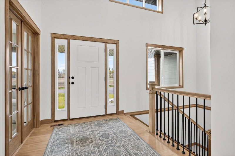 15551 Quince Street NW - Photo 2