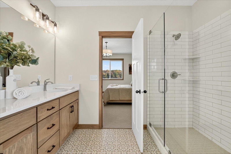 15551 Quince Street NW - Photo 13