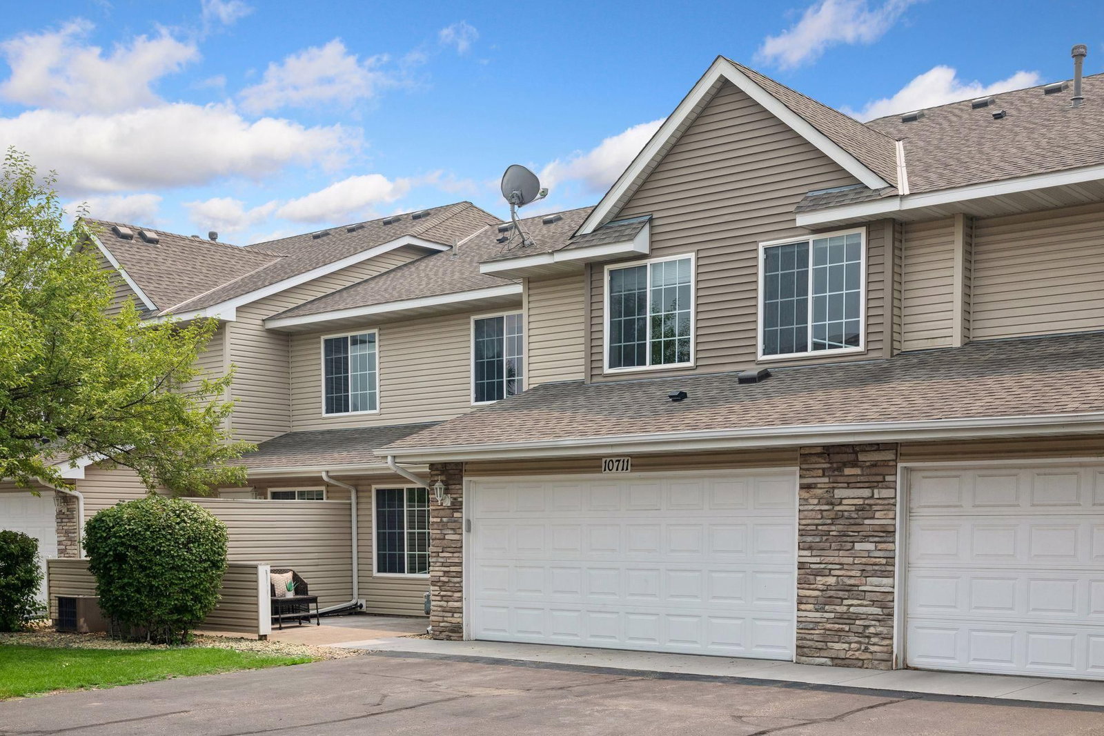 10711 Unity Lane N