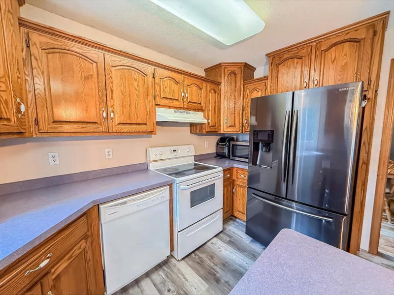 336 9 1/2 Street N - Photo 21