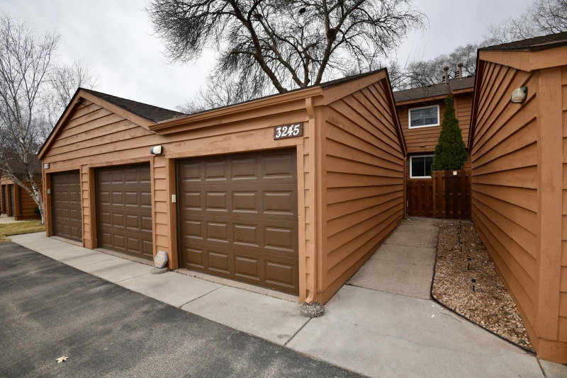 3245 Evergreen Drive