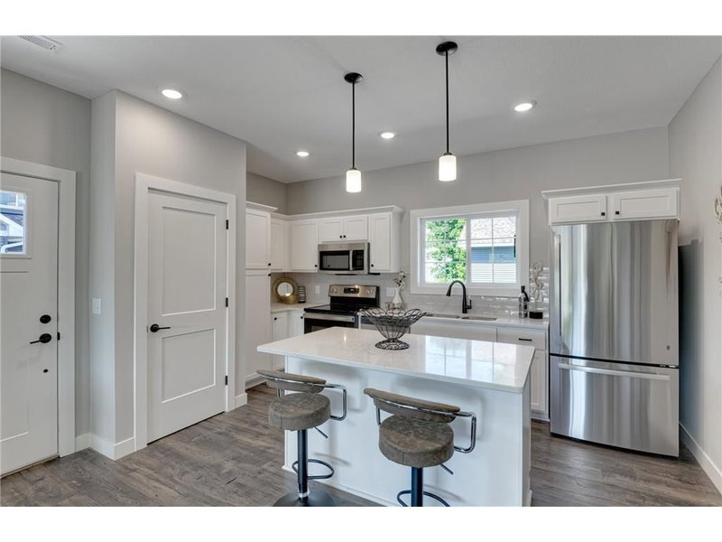 22286 Lilac Lane