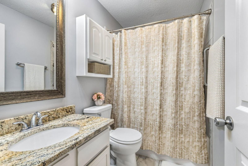 13994 Holyoke Court - Photo 12