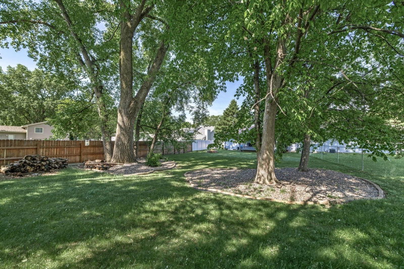 13994 Holyoke Court - Photo 32