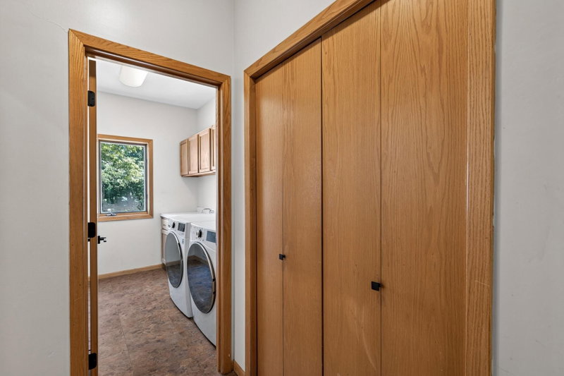 4167 Eau Claire Trail NE - Photo 31