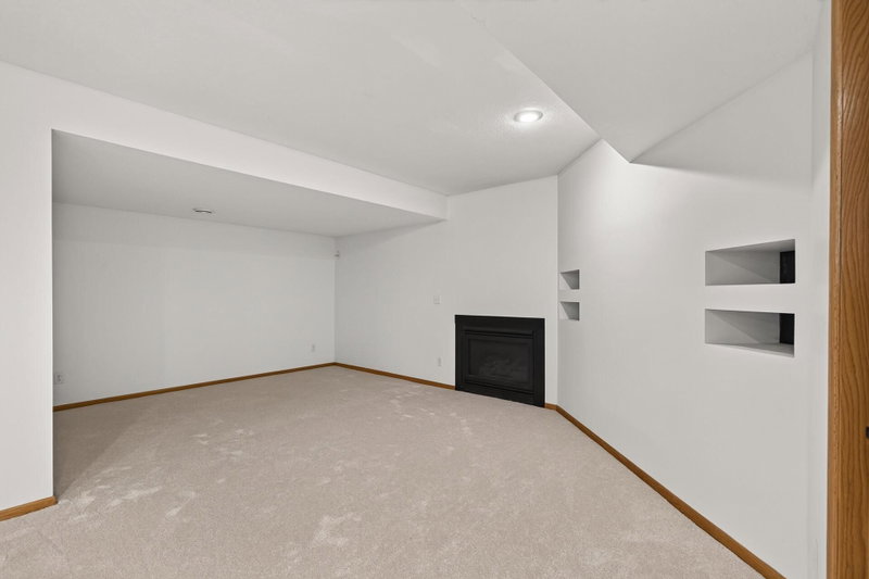 4167 Eau Claire Trail NE - Photo 54