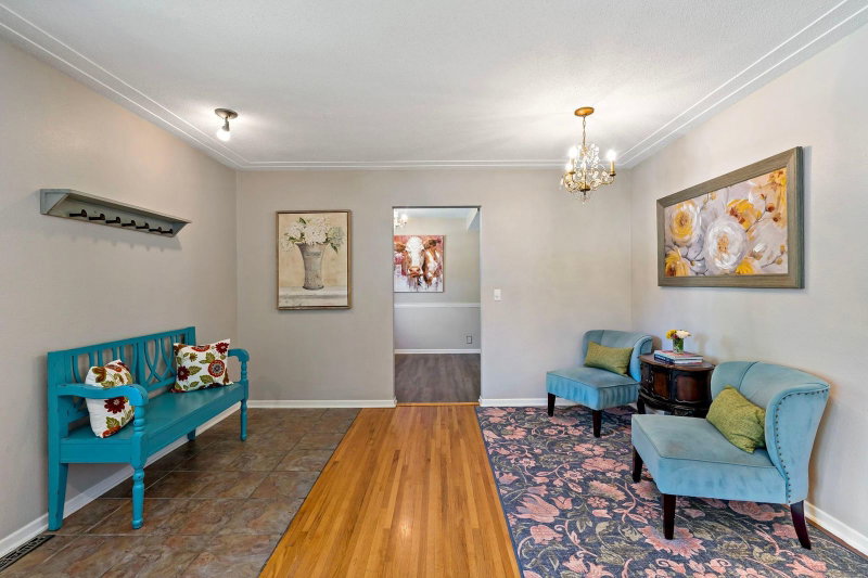 6017 Birchcrest Drive - Photo 4