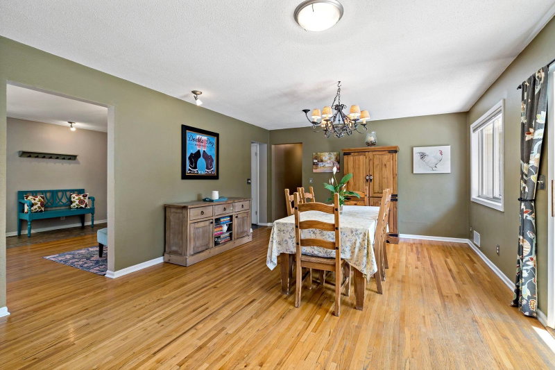 6017 Birchcrest Drive - Photo 9