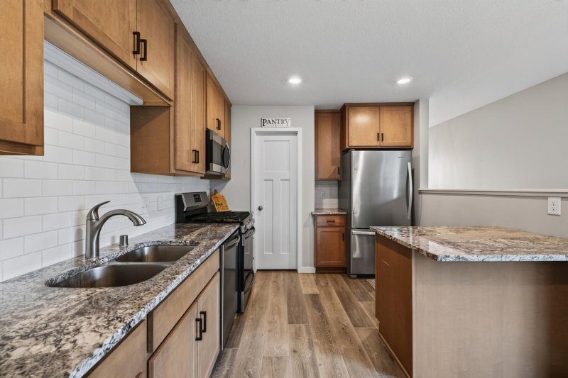 7389 Degrio Way - Photo 4