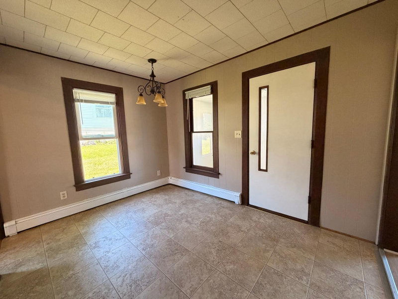 309 Pleasant Street NE - Photo 13