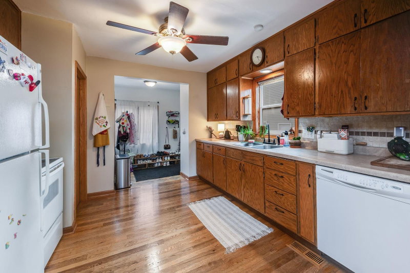 503 Central Avenue S - Photo 11