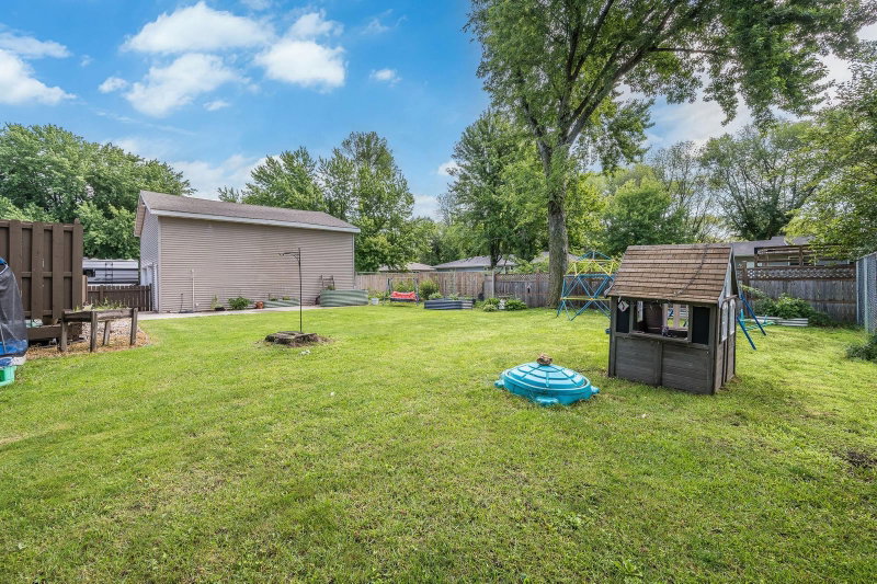 503 Central Avenue S - Photo 8