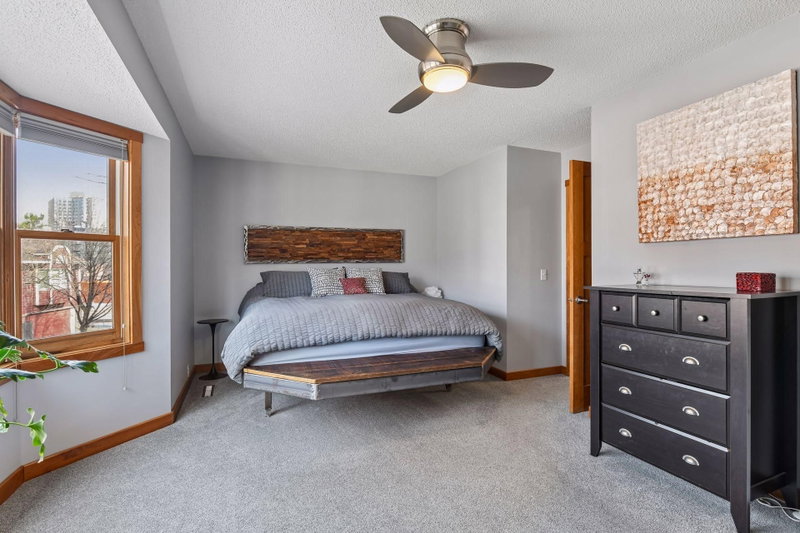 3433 Saint Louis Avenue - Photo 17