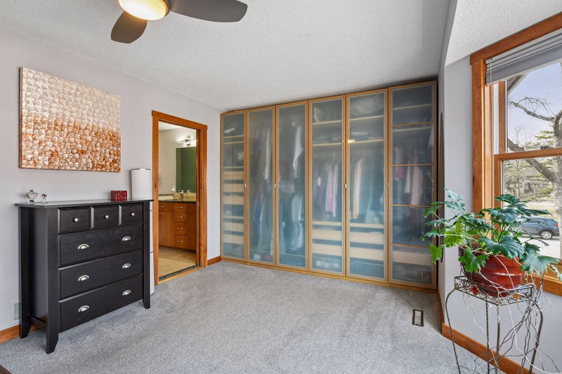 3433 Saint Louis Avenue - Photo 18