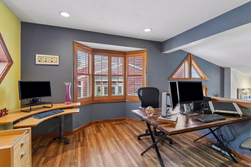 3433 Saint Louis Avenue - Photo 23