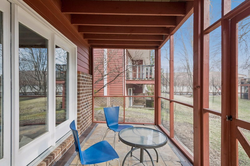 3433 Saint Louis Avenue - Photo 33
