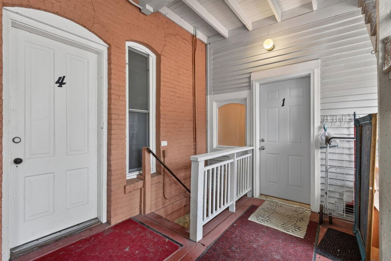 444-446 Madison Street NE - Photo 42