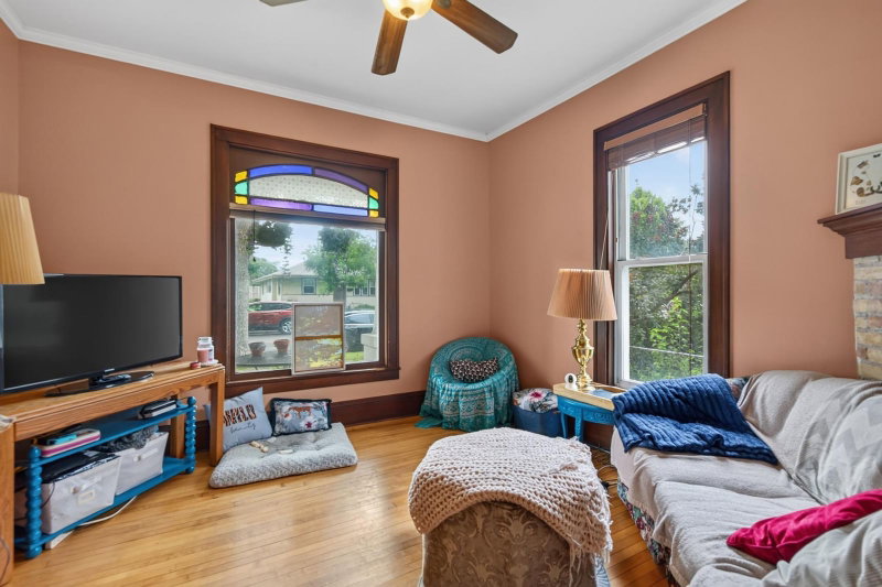 444-446 Madison Street NE - Photo 6