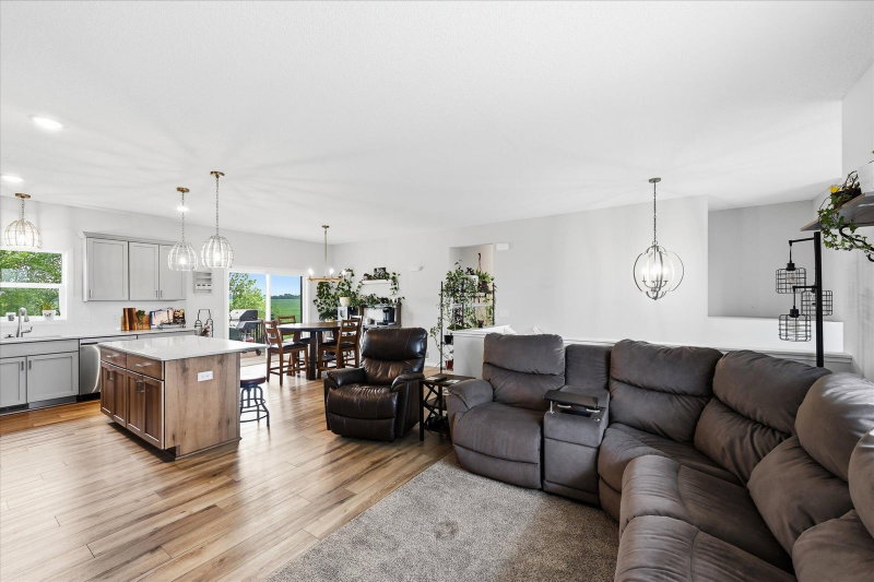 2857 213th Street W - Photo 16