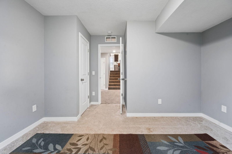 11232 Pierce Street NE - Photo 24
