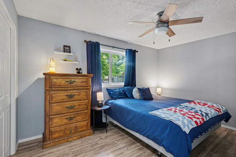 8166 Janero Avenue S - Photo 15