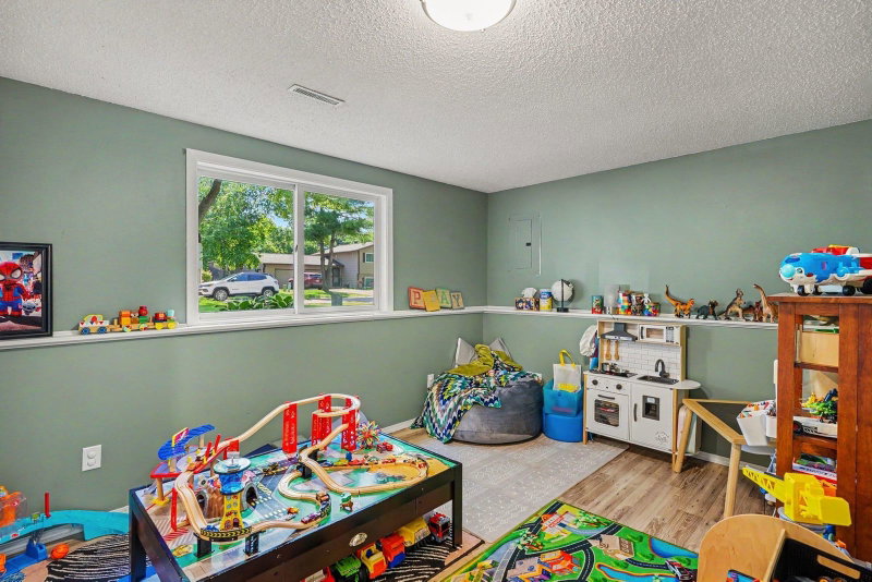 8166 Janero Avenue S - Photo 18
